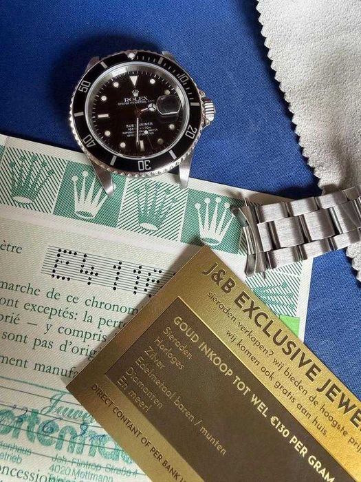 Rolex Submariner Date 16610 – 1991 – Caixa e Documentos Originais