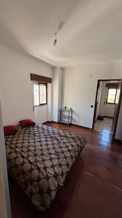 Quarto para arrendamento