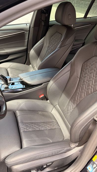 BMW 530e ( IVA dedutivel )