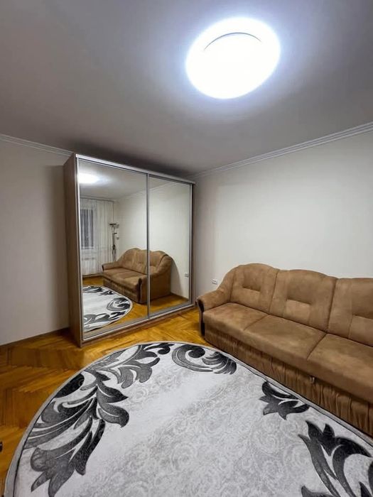 Продається 2 кімнатна квартира