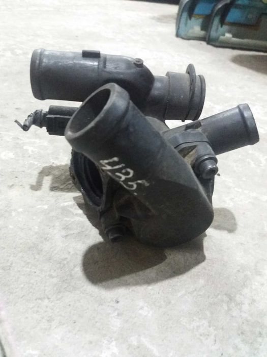 PA66GF35 Valeo Корпус термостата
