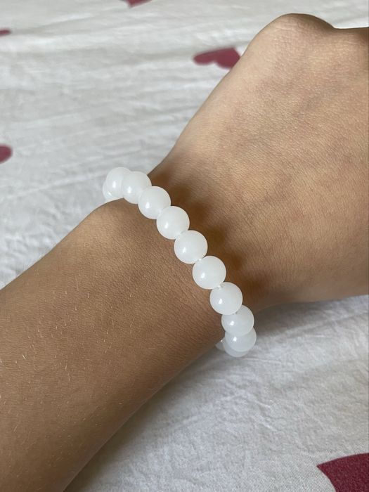 Pulseiras feitas à mão - miçangas brancas
