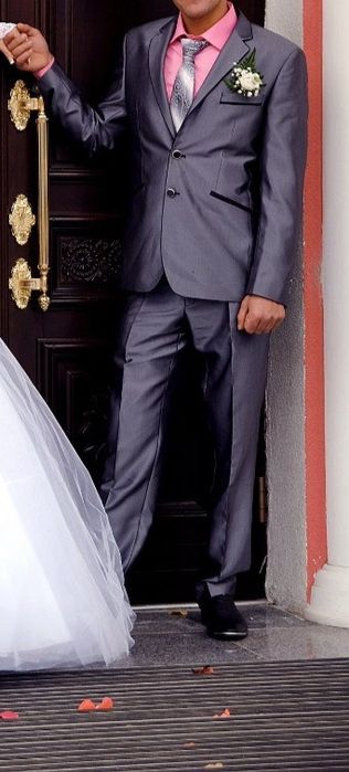 Чоловічий костюм