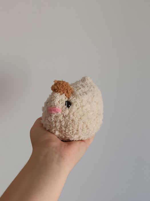 Peluches galinhas em crochê - várias cores