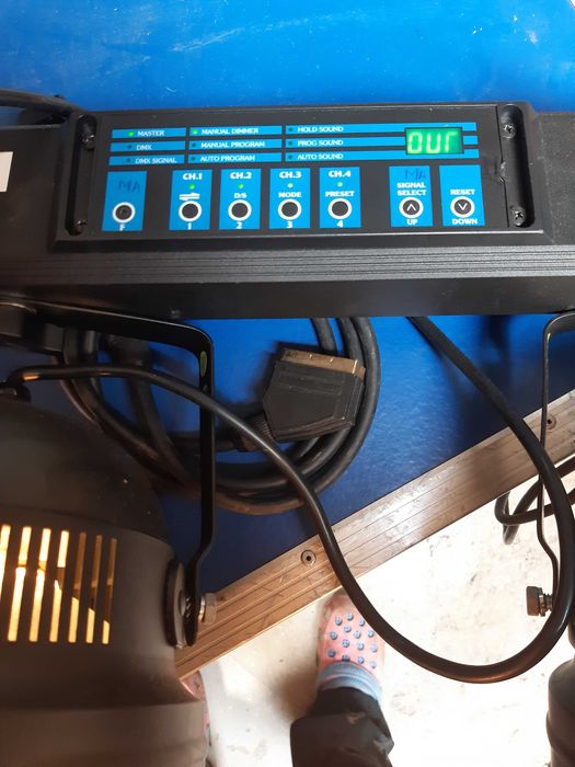 Zestaw oswietleniowy Showbar 4