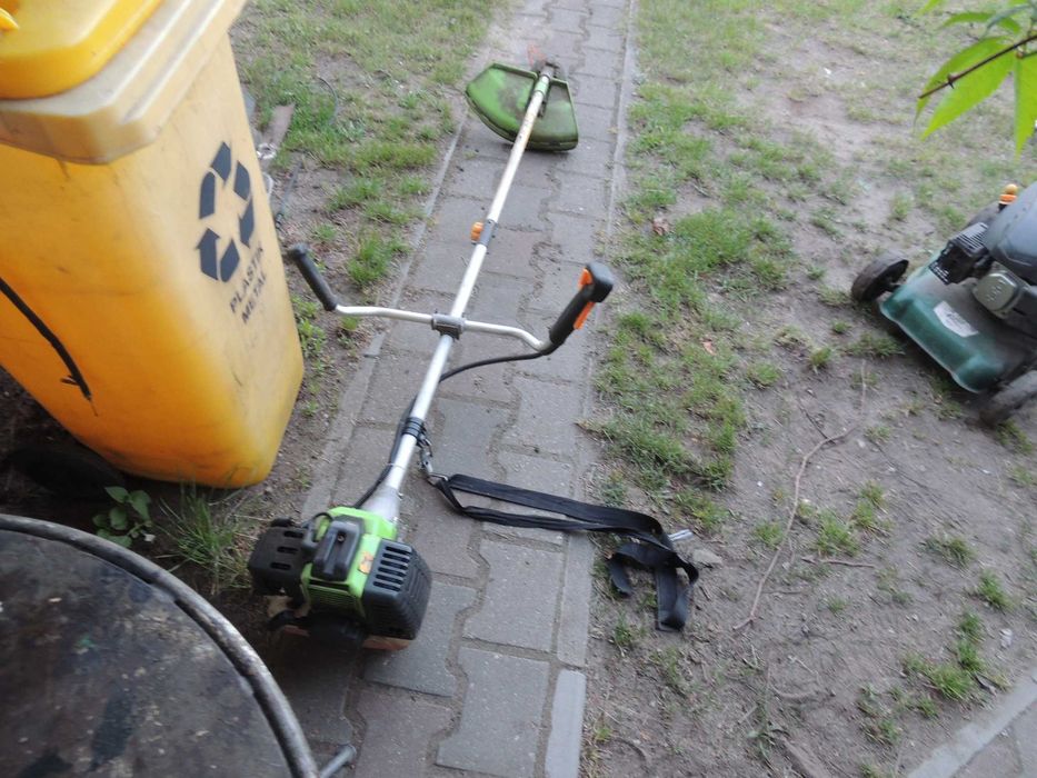 Kosa, pod kosiarka, wykaszarka spalinowa sprawna
