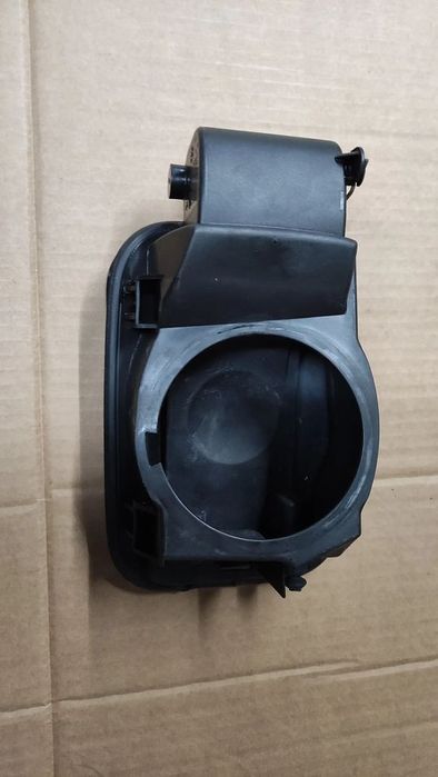 klapa wlewu paliwa bmw e61 kombi