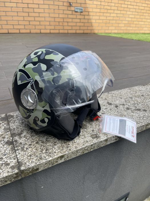 Vendo ou troco capacete novos