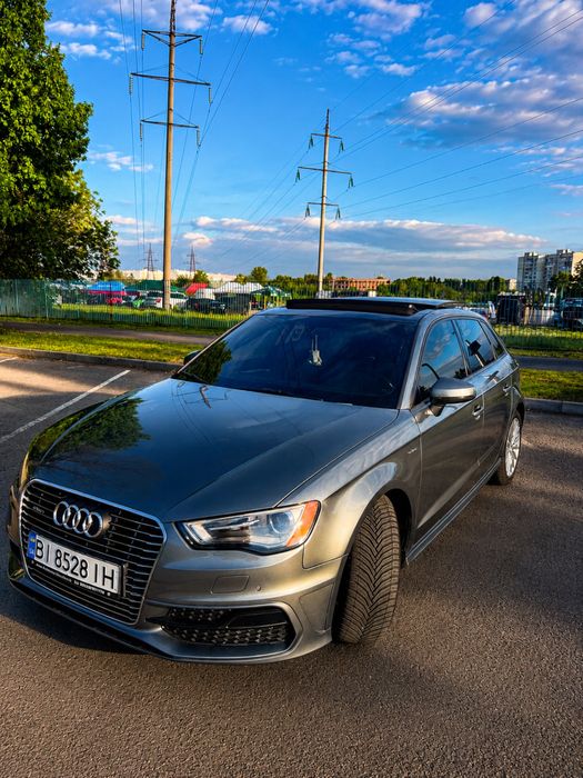 Audi A3 e-tron  2015 1.4 гибрид
