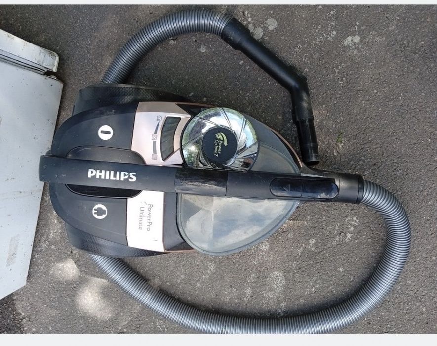 Пылесос  Philips  В хорошем состоянии.