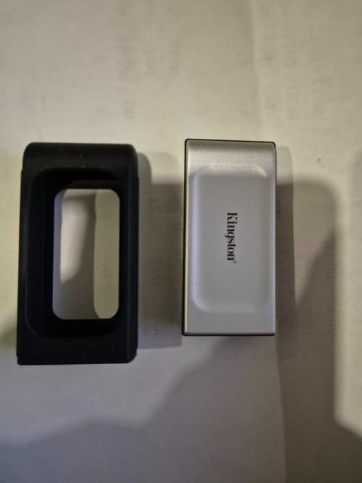 disco externo ssd Kingston SXS2000/2000G  de 2TB USB-C, sem anomalia