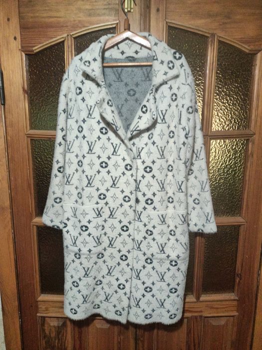 Продам пальто альпака