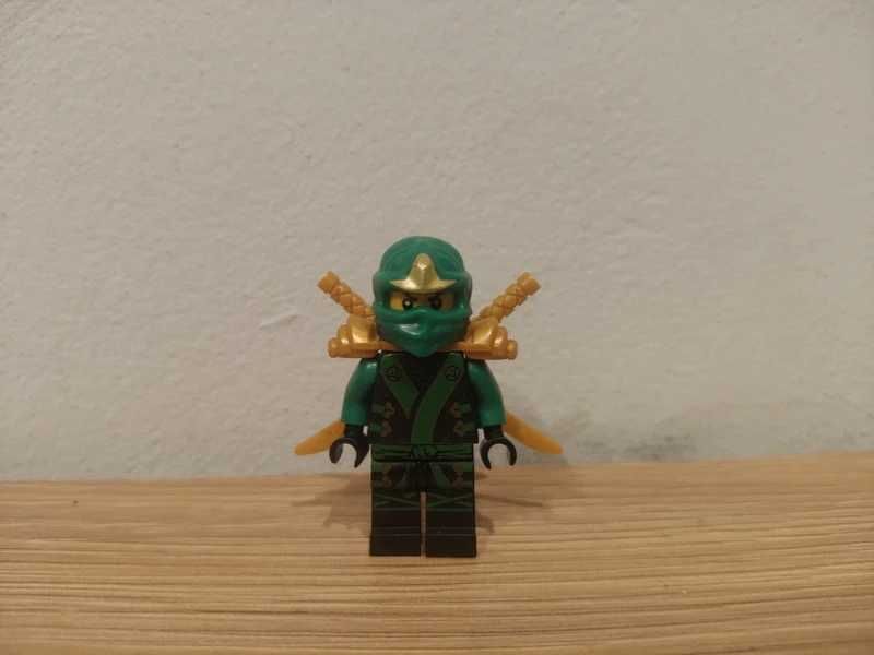 Lloyd ninjago Kompatybilna z LEGO