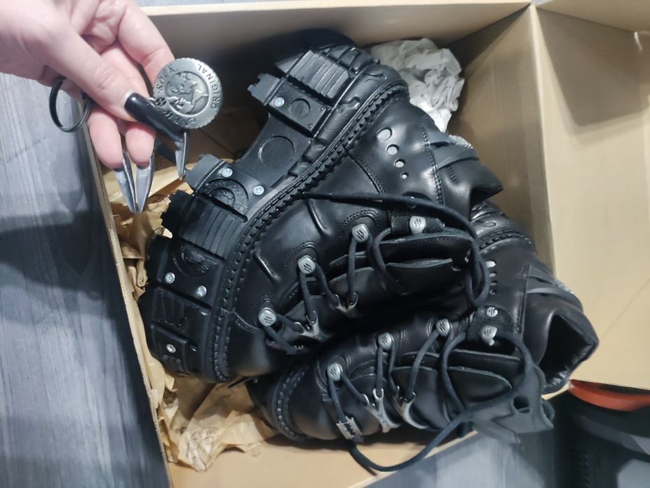 New rock tank нові оригінальні