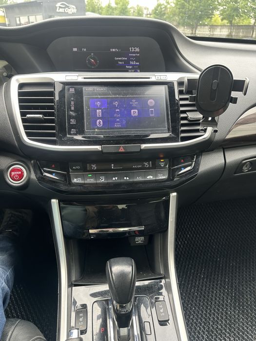 Хонда Акорд комплектація тюрінг