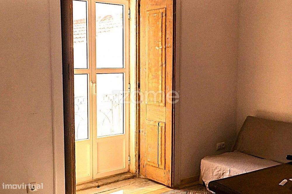 Duplex T1 Remodelado no Coração da Baixa de Setúbal | 90 m²