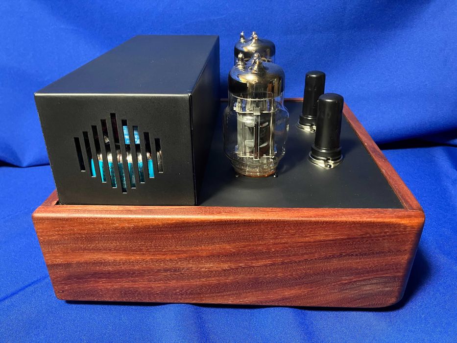 Ламповий підсилювач на 6П9 та 6С33С