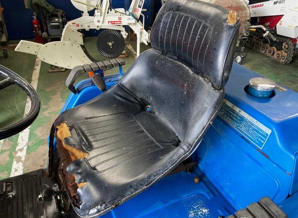 Traktor Iseki TU140F