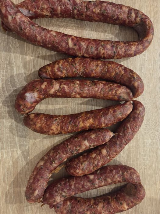 Wyroby wędzarnicze, kabanosy i kiełbasy