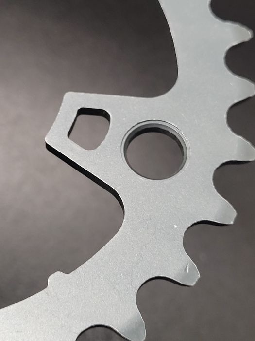 Zębatka tarcza shimano SG-X 30-D NOWA alu