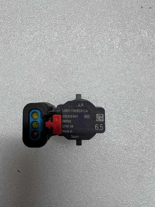 Парктроник Land Rover L8B2-15K859-CA