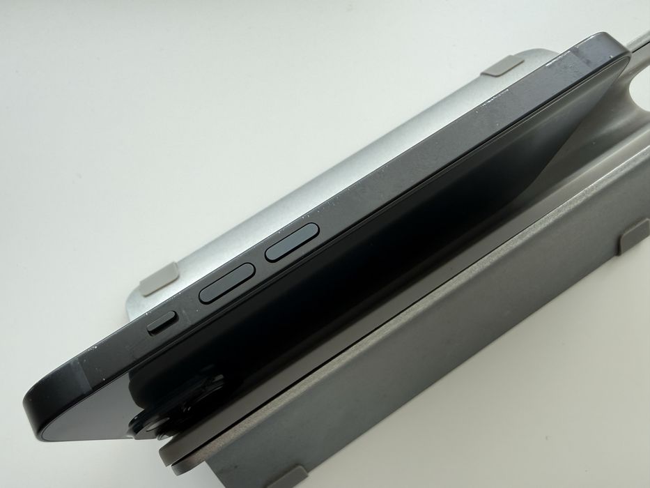 Apple iPhone 14 128gb Midnight Neverlock 95%