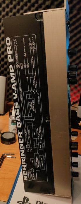 Behringer Bass V-Amp Pro