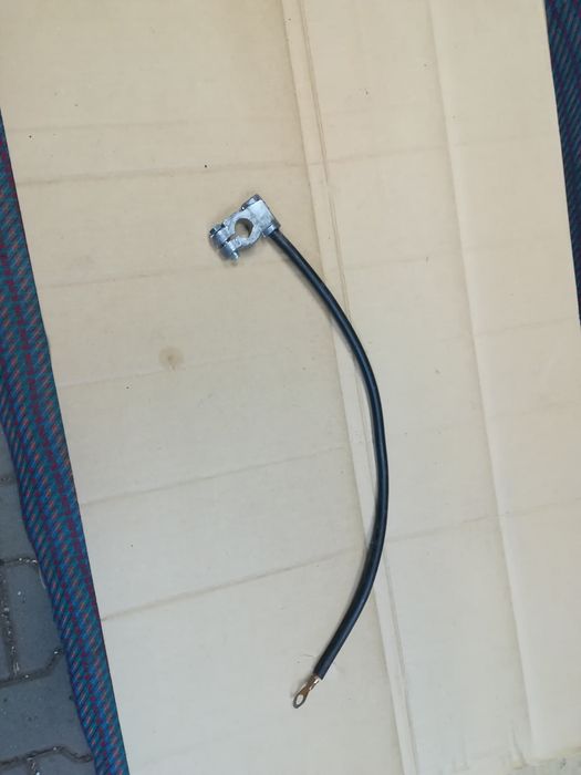 Fiat 126p kabel z klemą minus nowy