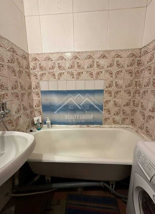 Продаж 2-кімнатної квартири по вул.Українська, 5/9