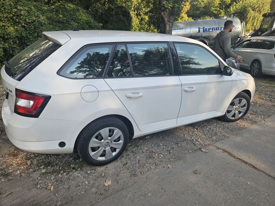 Skoda Fabia 2018r 1.0 LPG combi TAXI