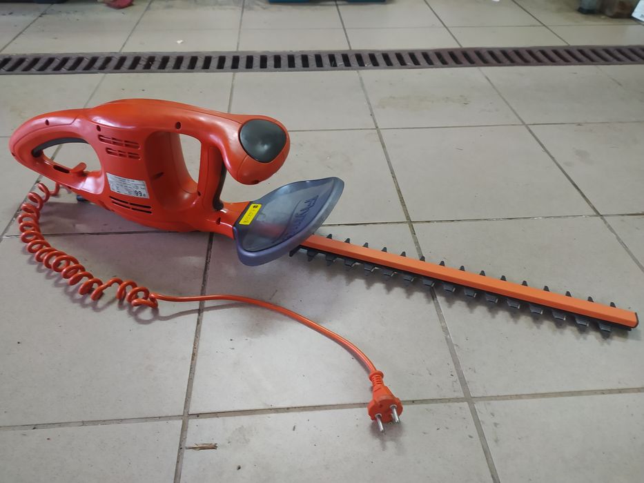 Nożyce elektryczne Husqvarna Flymo Easicut 420