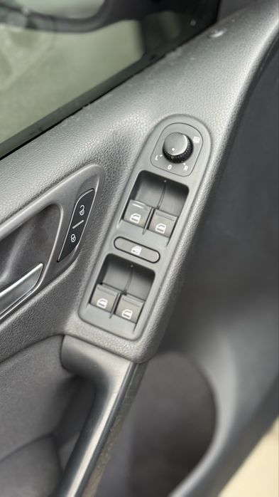 Продам Volkswagen Golf 2010 року 1.6 дизель