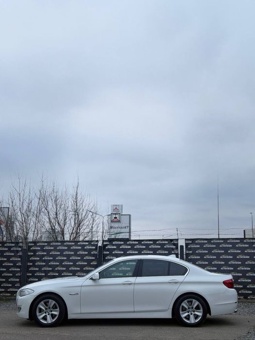 BMW 5 серия. Отличное состояние. 2.0. Автомат. 8500$