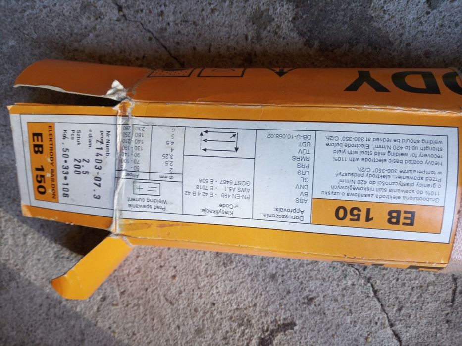 Elektrody zasadowe ESAB EB 150 2,5x300 mm 200 sztuk 4,5 kg