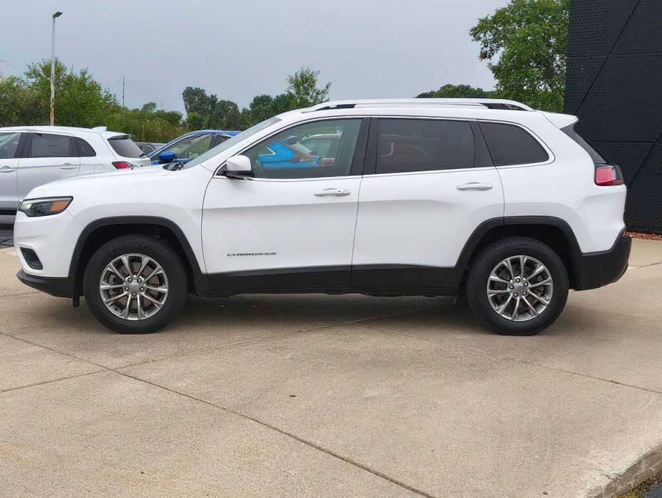 Jeep Cherokee Latitude Plus      2020