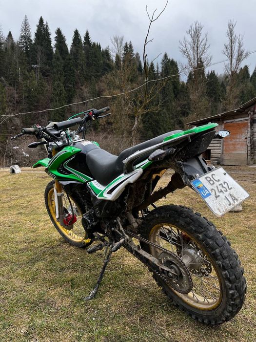 Продам сенке 250