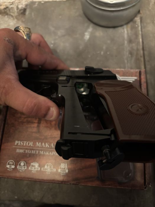 Pistola Legends makarov co2