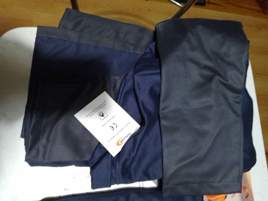 Sprzedam spodnie robocze