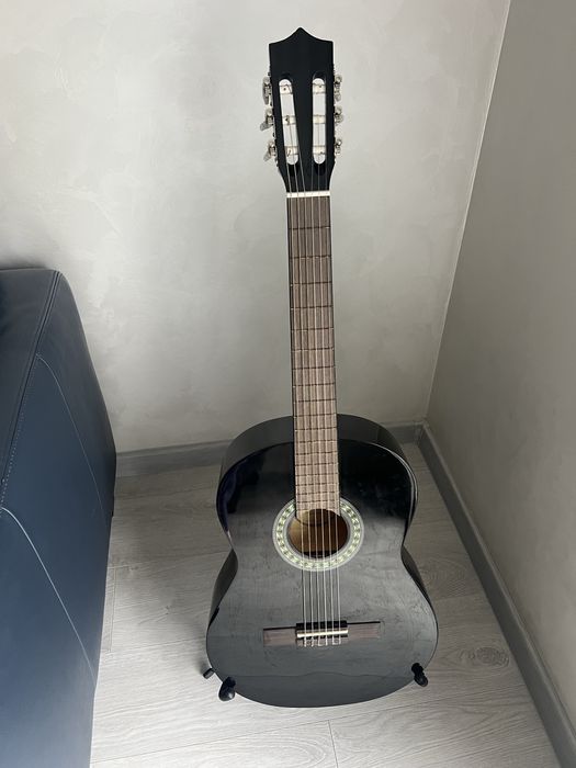 Продам акустичну гітару Santana CJ-50 BK