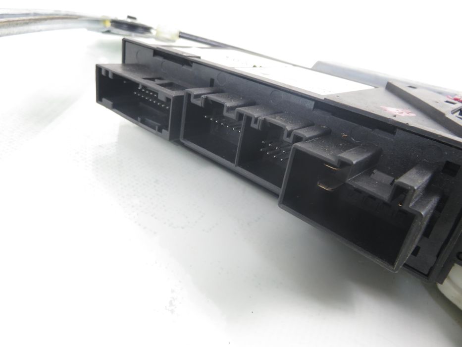 Podnośnik Szyby Lewy Przedni Audi A4 B7