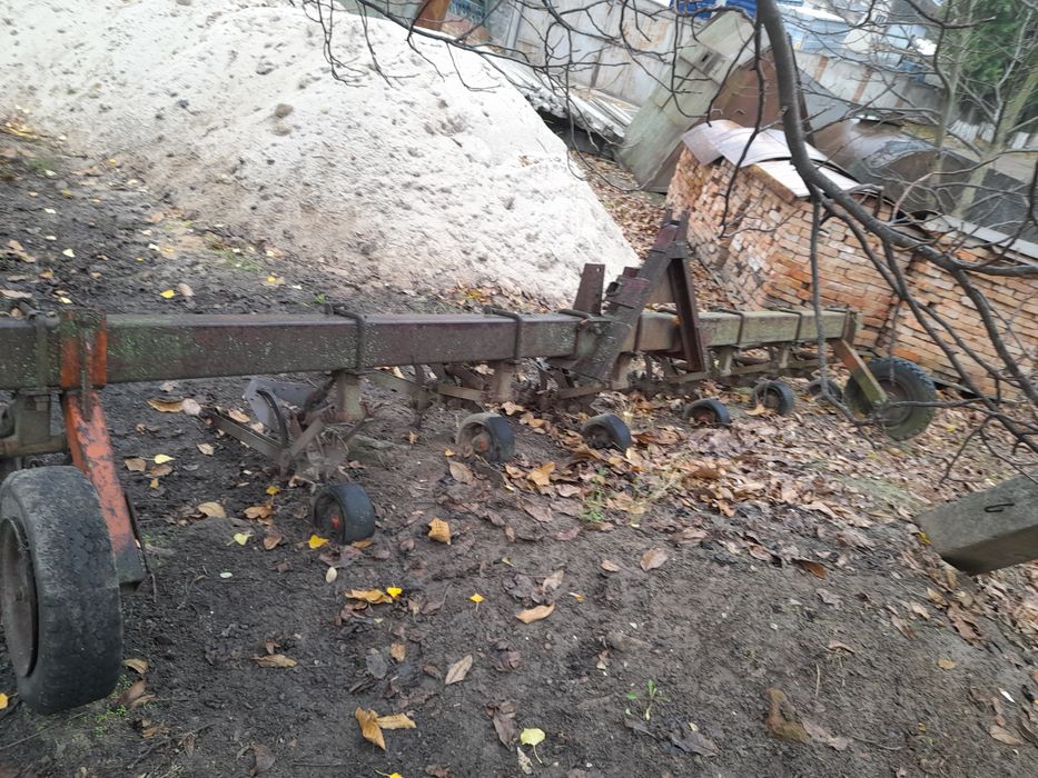 Мотига навісна...