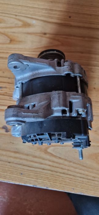 Генератор NISSAN 23100 5FN6A A5 Renault Duster