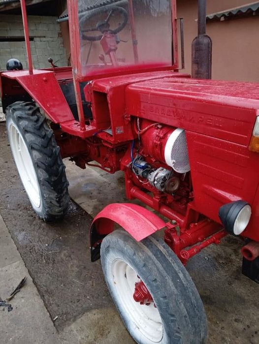 Продам трактор Т-25