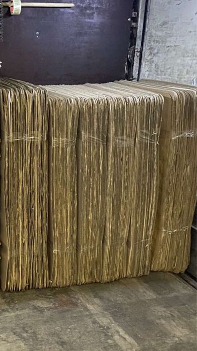 Гофрокартон Картон для пакування, упаковки Б/У (листовий) 120см/80см