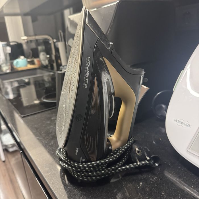 Ferro de engomar Rowenta Focus Excel 2700W