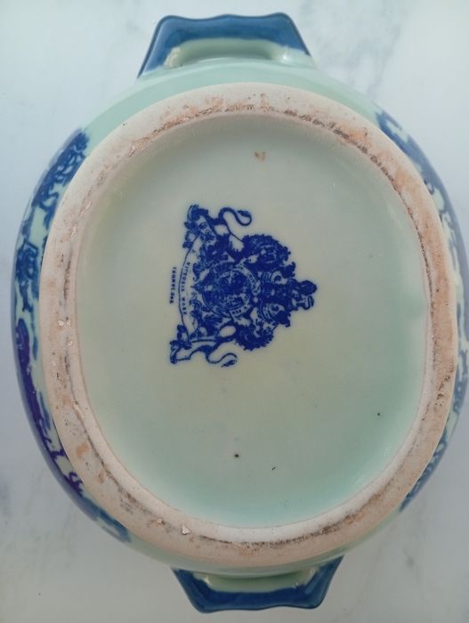 Porcelana inglesa do SEC XIX