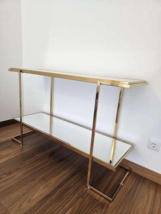 Aparador de Entrada Dourado