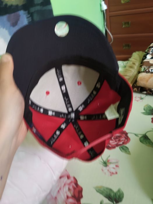 Кепка колекційна рідкісна брендована New Era red