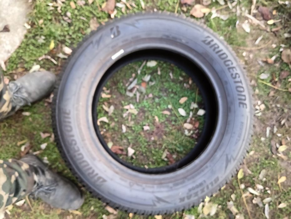 Bridgestone Blizzak LM 005 215.65.17.103 h 8mm z24.19.