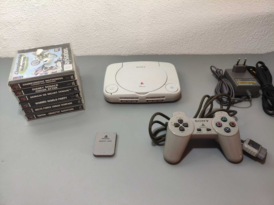 PSone + Jogos (Playstation 1)